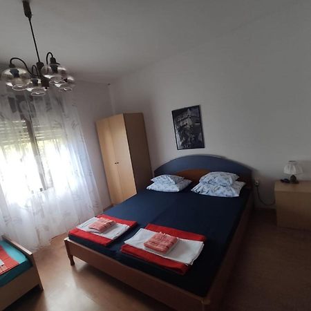 Family Apartment Near Beach Biograd Na Moru Ngoại thất bức ảnh
