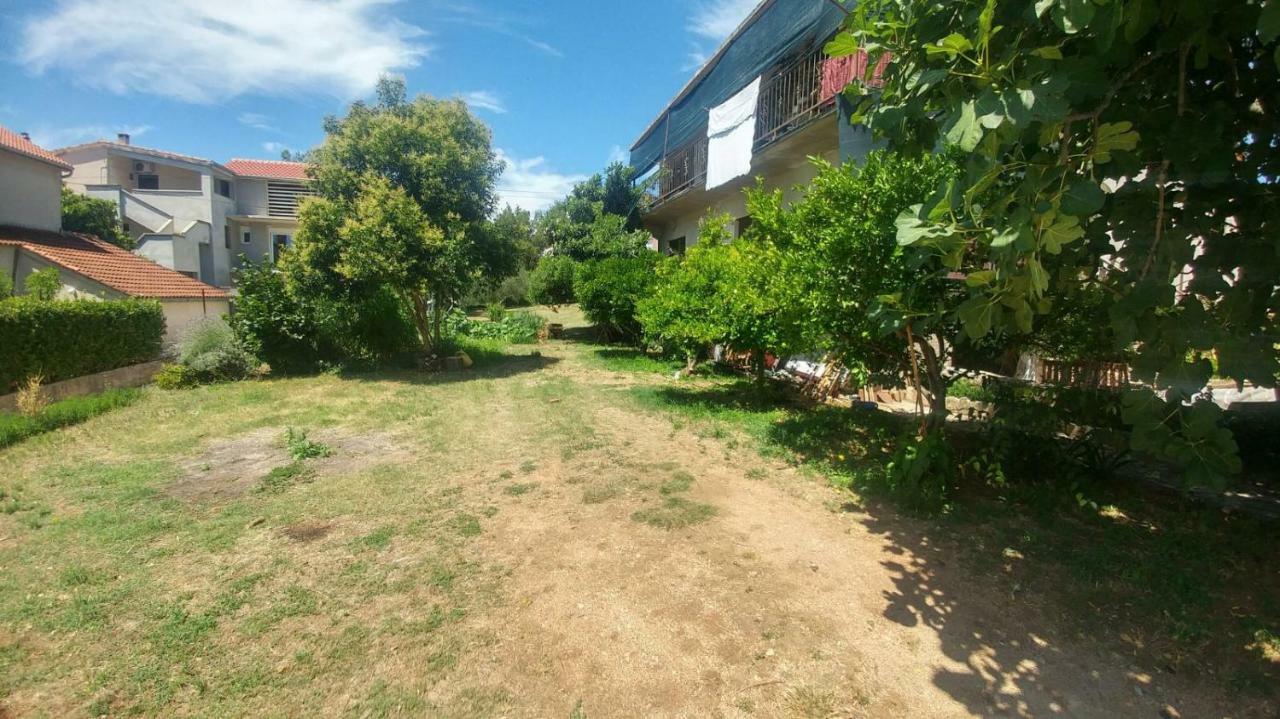 Family Apartment Near Beach Biograd Na Moru Ngoại thất bức ảnh